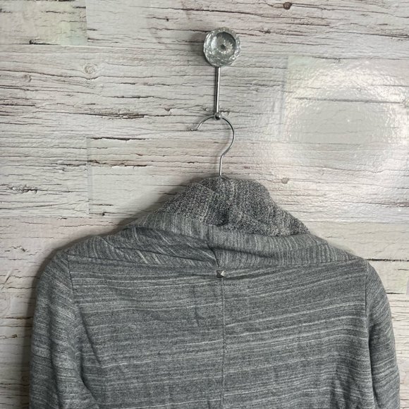 Aritzia Wilfred Free 'Rousseau' Sweater Gray Size Medium - Picture 9 of 13